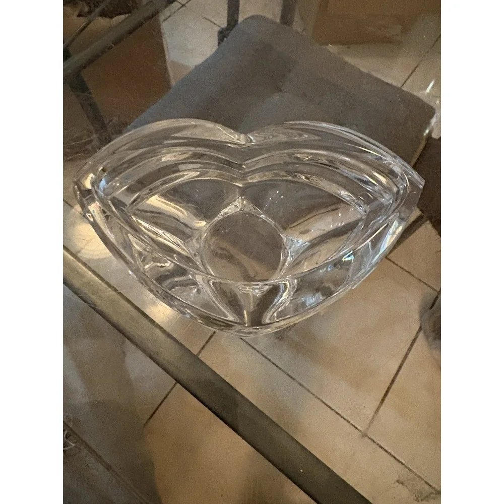VTG Heavy Clear Crystal Glass Heart Shaped Bowl Catchall Dish Ribbed 4